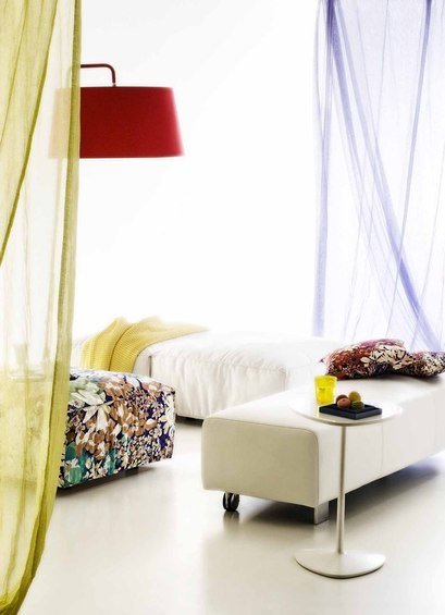 Фотография: Гостиная в стиле Современный, Лофт, Индустрия, Люди, Греция – фото на INMYROOM Фотография: Гостиная в стиле Современный, Лофт, Индустрия, Люди, Греция – фото на INMYROOM