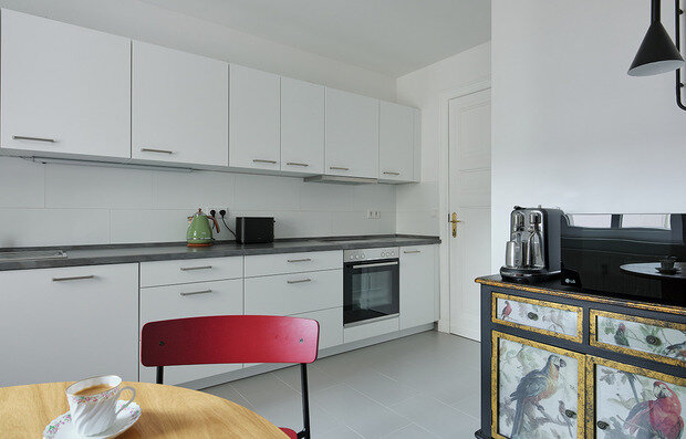 Фотография: Кухня и столовая в стиле Современный, Минимализм, Квартира, Проект дня, Берлин, 2 комнаты, 60-90 метров, современный с элементами минимализма и лофта, Елена Коломейцева – фото на INMYROOM