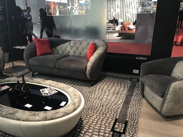 Фото из портфолио Выставка мебели Милан – фотографии дизайна интерьеров на INMYROOM