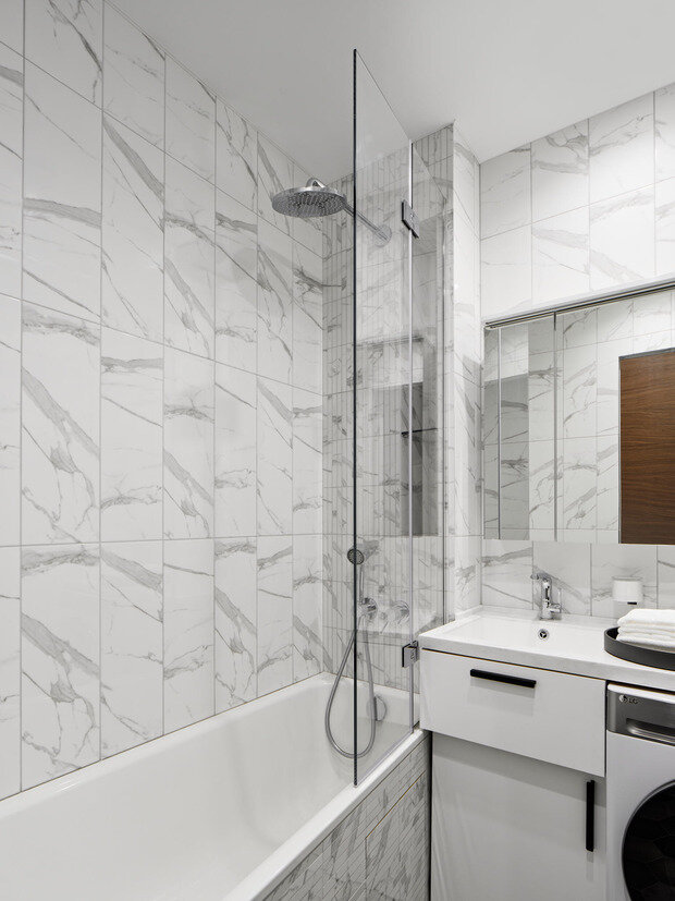 Фотография: Ванная в стиле Современный, Квартира, Проект дня, Москва, Сталинка, 3 комнаты, Более 90 метров, Анастасия Уфимцева – фото на INMYROOM