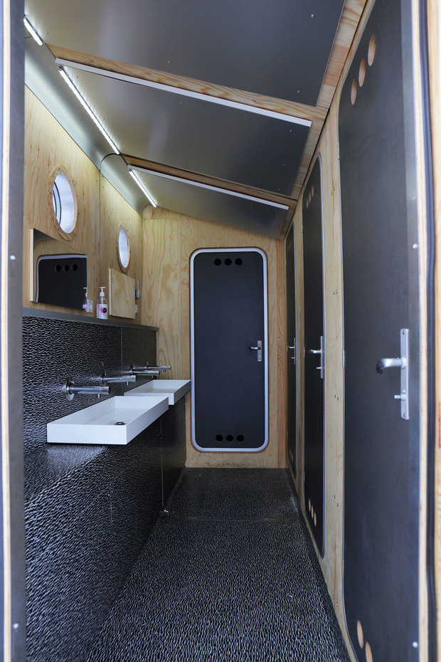 Фотография: Ванная в стиле Современный, Дом, Дома и квартиры – фото на INMYROOM