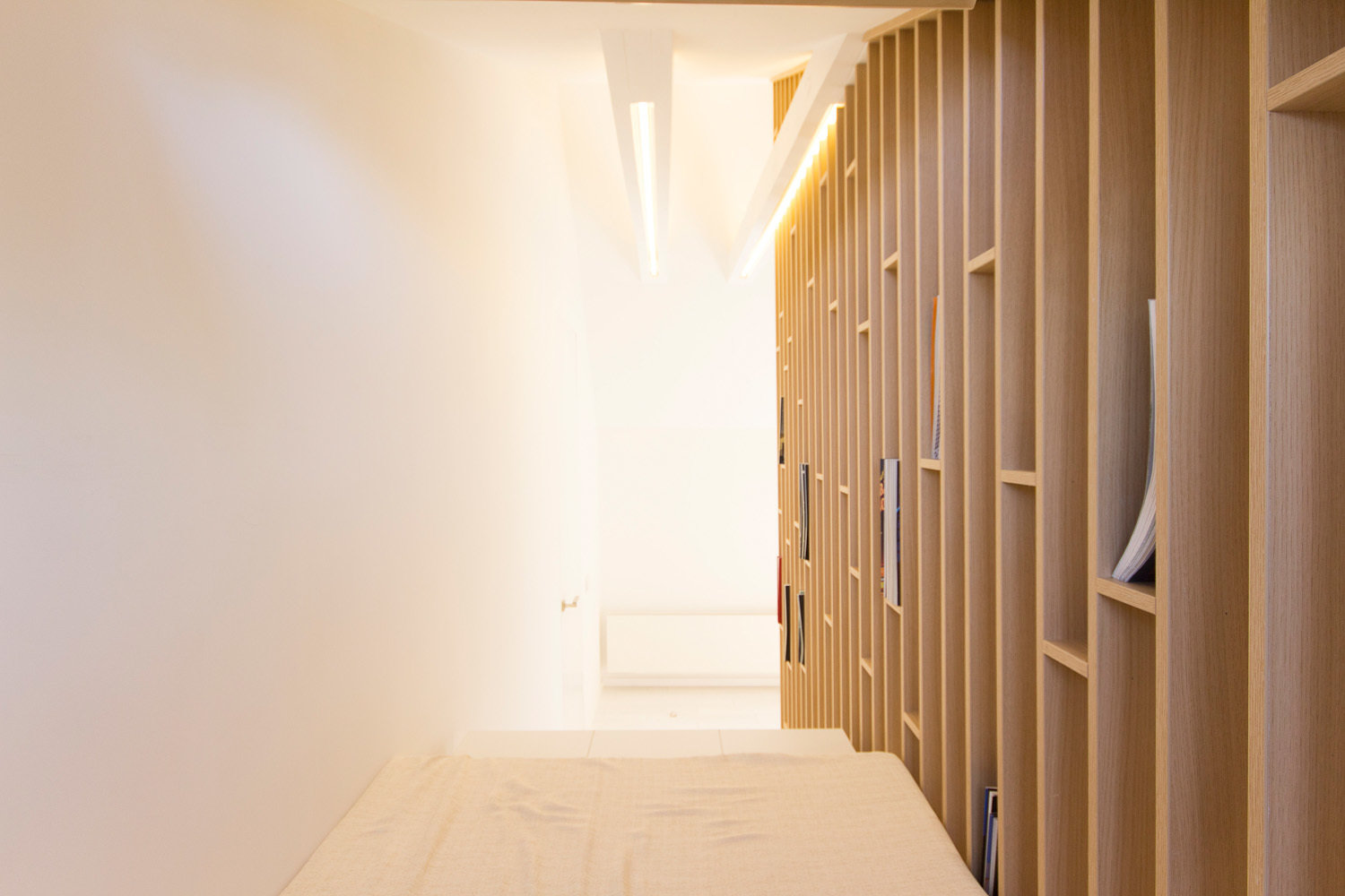 Фотография: Прихожая в стиле Лофт, Гостиная, IKEA, Мансарда – фото на INMYROOM Фотография: Прихожая в стиле Лофт, Гостиная, IKEA, Мансарда – фото на INMYROOM