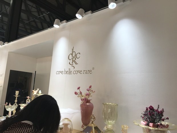 Фото из портфолио Выставка мебели Милан – фотографии дизайна интерьеров на INMYROOM