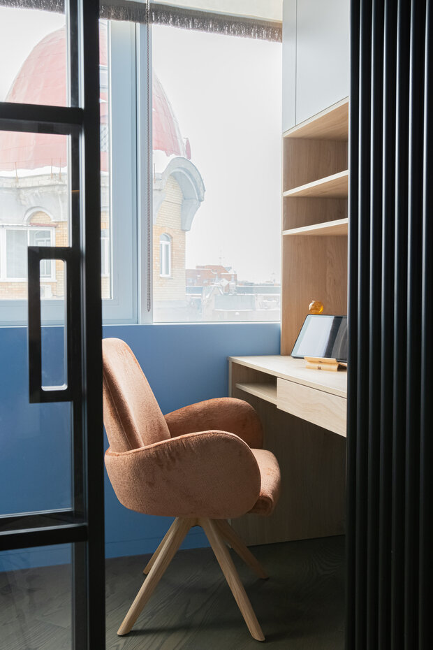 Фотография: Балкон в стиле Современный, Квартира, Проект дня, Кирпичный дом, 4 и больше, Более 90 метров, современная классика с элементами минимализма, Валерия Широкова – фото на INMYROOM