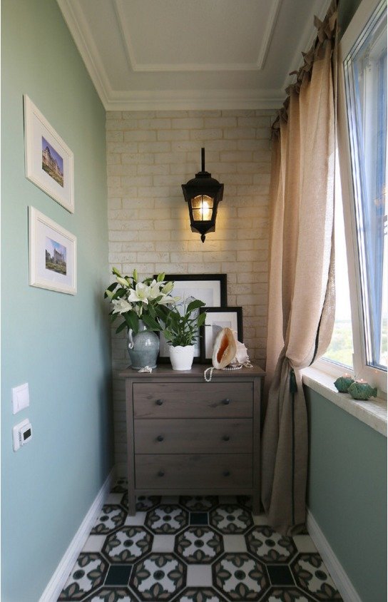 Дизайн: Вера Тарловская