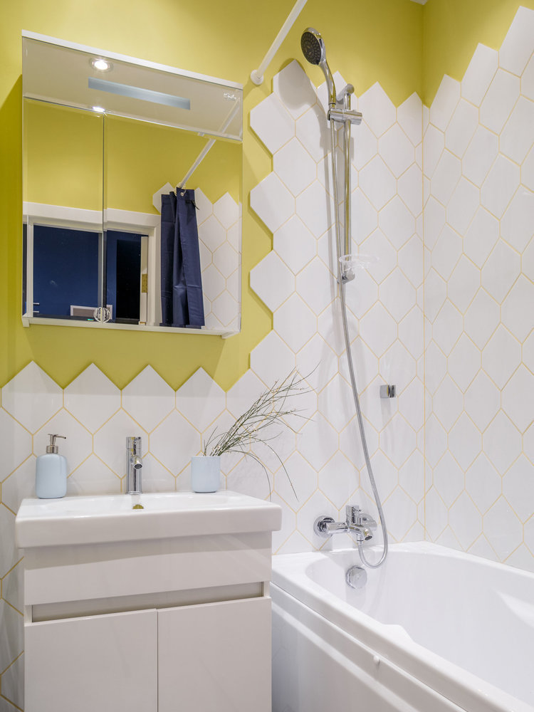 Фотография: Ванная в стиле Современный, Knauf, Ремонт на практике, Geometrium, Александра Сафронова, Кнауф, Rotband – фото на INMYROOM Фотография: Ванная в стиле Современный, Knauf, Ремонт на практике, Geometrium, Александра Сафронова, Кнауф, Rotband – фото на INMYROOM