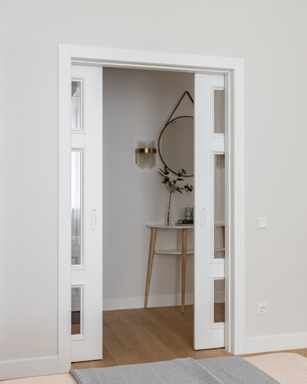 Фотография: Прихожая в стиле Скандинавский, Современный, Квартира, Проект дня, Москва, Кирпичный дом, 2 комнаты, 60-90 метров, Тая Кипри – фото на INMYROOM