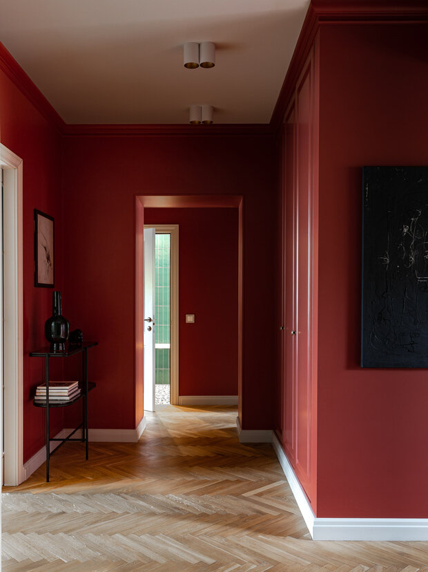 Фотография: Прихожая в стиле Современный, Квартира, Проект дня, Минск, Кирпичный дом, 3 комнаты, современная классика с элементами арт-деко, Алеся Вусевич – фото на INMYROOM