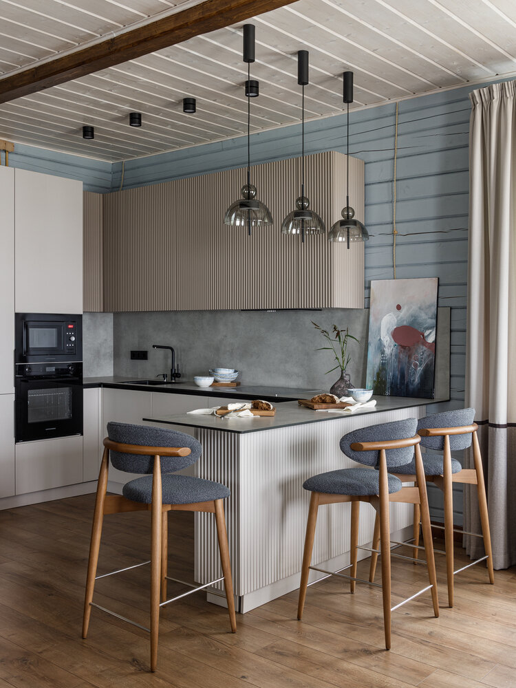 Фотография: Кухня и столовая в стиле Современный, Дом, Проект дня, Дом и дача, 4 и больше, Более 90 метров, Уфа, Лариса Байракова – фото на INMYROOM