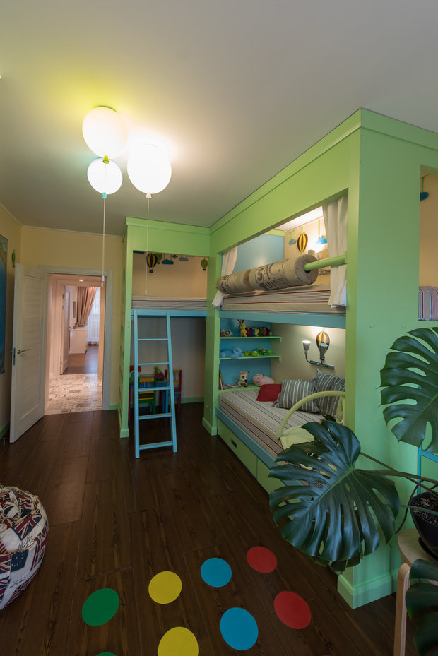 Фото из портфолио Лофт для семьи с 3 детьми  – фотографии дизайна интерьеров на INMYROOM
