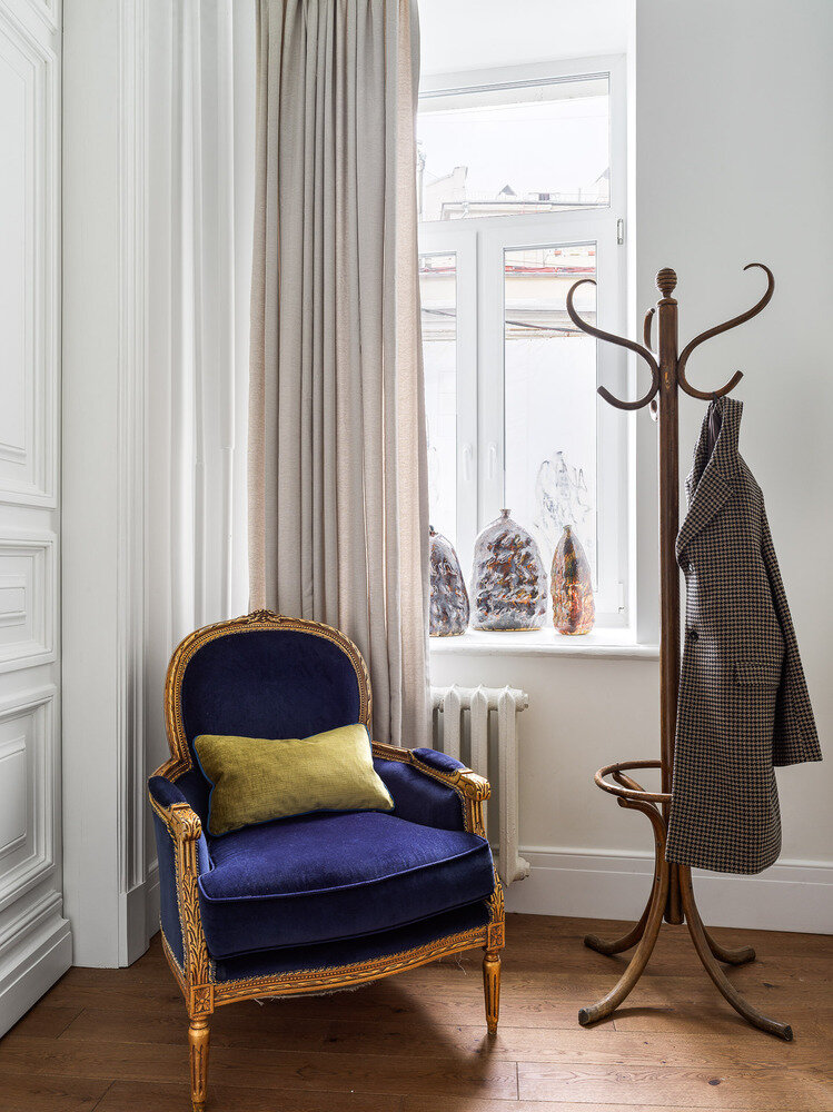 Фотография: Прихожая в стиле Классический, Современный, Эклектика, Винтажный, Квартира, Проект недели, Москва, Кирпичный дом, 2 комнаты, 60-90 метров, Ольга Комарова – фото на INMYROOM Фотография: Прихожая в стиле Классический, Современный, Эклектика, Винтажный, Квартира, Проект недели, Москва, Кирпичный дом, 2 комнаты, 60-90 метров, Ольга Комарова – фото на INMYROOM