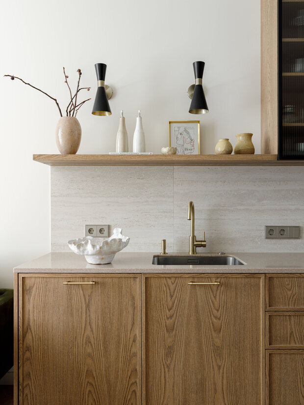 Фотография: Кухня и столовая в стиле Современный, Малогабаритная квартира, Квартира, Проект дня, 1 комната, до 40 метров, Лина Князева, современный с элементами скандинавского – фото на INMYROOM