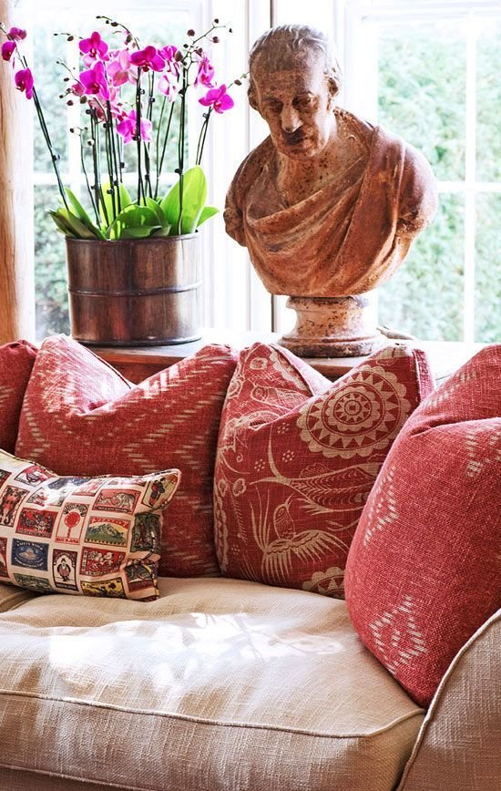 Фото из портфолио Красный цвет – фотографии дизайна интерьеров на INMYROOM