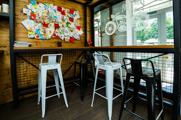 Фото из портфолио DONUT BAR, Курск – фотографии дизайна интерьеров на INMYROOM