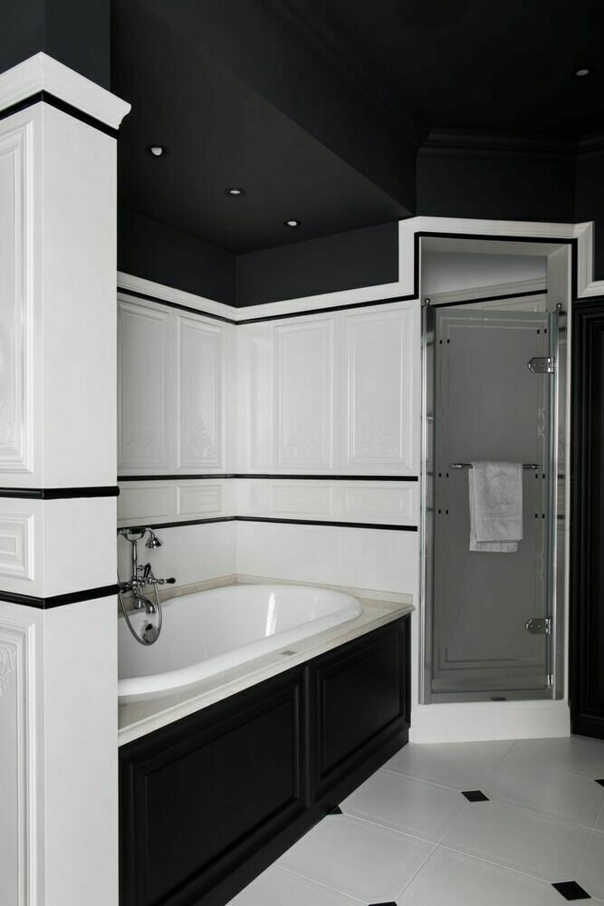 Фотография: Ванная в стиле Классический, Проект недели, Более 90 метров – фото на INMYROOM Фотография: Ванная в стиле Классический, Проект недели, Более 90 метров – фото на INMYROOM