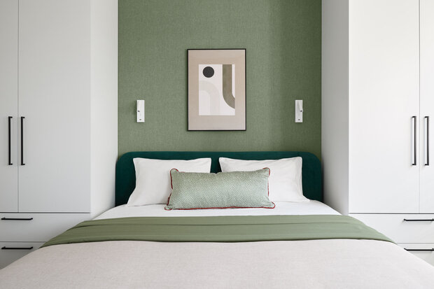 Фотография: Спальня в стиле Современный, Минимализм, Малогабаритная квартира, Квартира, Проект дня, Краснодар, 2 комнаты, до 40 метров, Анна Чернова – фото на INMYROOM