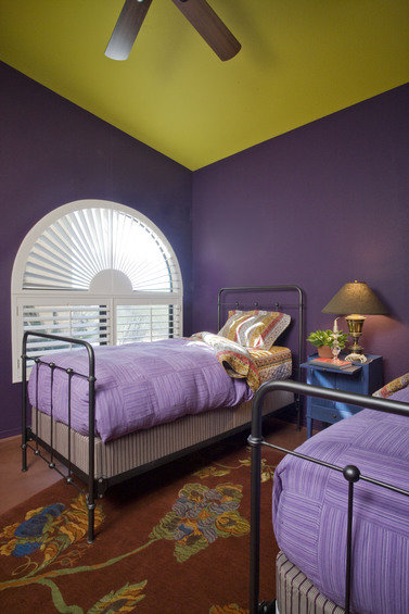 Фотография: Спальня в стиле Прованс и Кантри, Декор интерьера, Дом, Декор дома, Цвет в интерьере – фото на INMYROOM