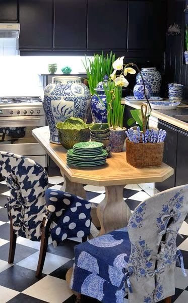 Фото из портфолио кухня – фотографии дизайна интерьеров на INMYROOM