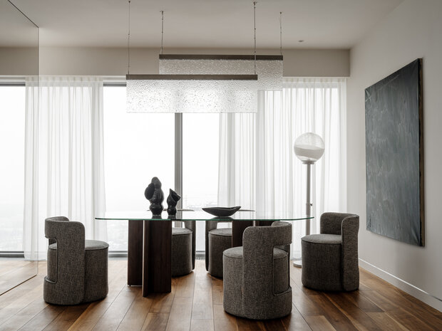 Фотография: Кухня и столовая в стиле Современный, Минимализм, Квартира, Проект дня, Москва, 3 комнаты, Более 90 метров, минимализм с элементами современного дизайна, Юлия Данилова-Нитусова – фото на INMYROOM