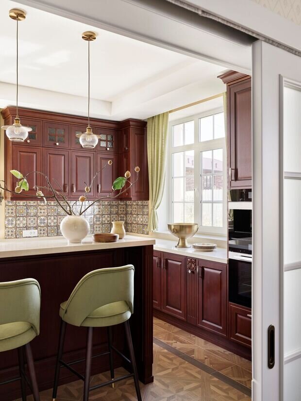 Фотография: Кухня и столовая в стиле Прованс и Кантри, Классический, Эклектика, Дом, Проект дня, Москва, Дом и дача, Блочный дом, 4 и больше, Более 90 метров, Анастасия Беляева – фото на INMYROOM