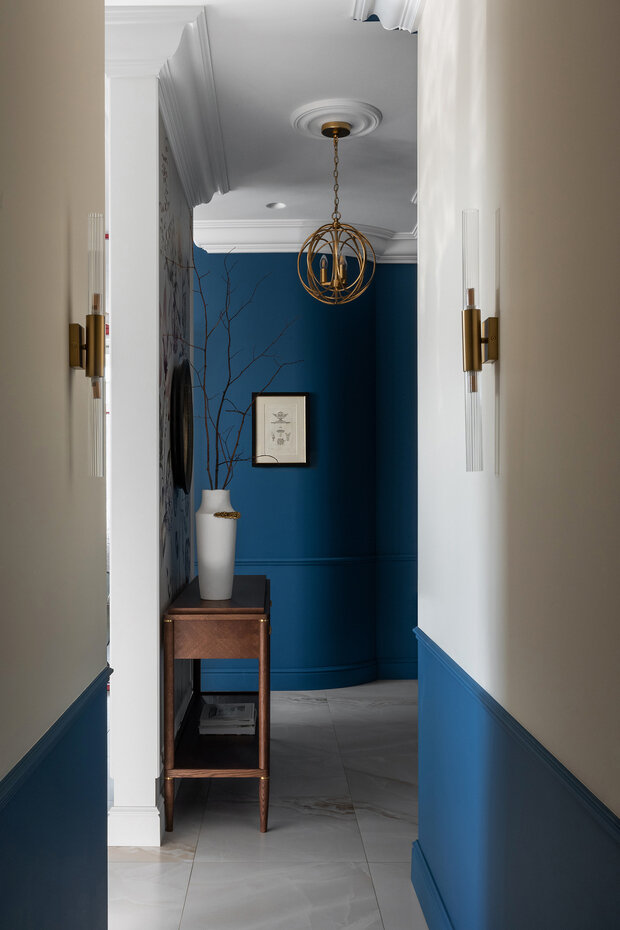 Фотография: Прихожая в стиле Классический, Современный, Эклектика, Квартира, Проект недели, Санкт-Петербург, 3 комнаты, Более 90 метров, Монолитно-кирпичный, Ольга Воронкова – фото на INMYROOM