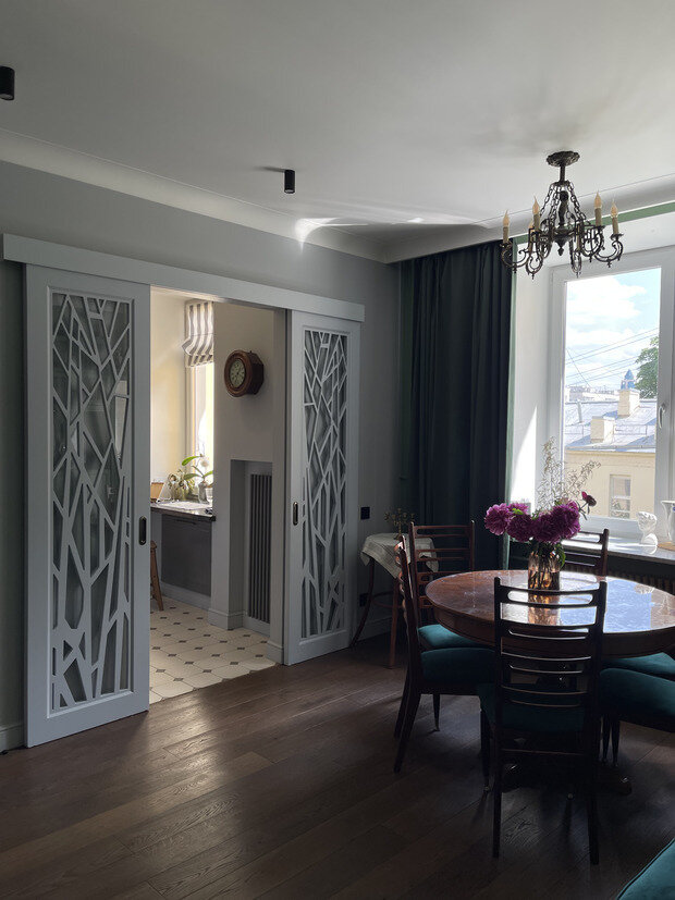 Фотография: Кухня и столовая в стиле Прованс и Кантри, Эклектика, Винтажный, Ремонт на практике – фото на INMYROOM