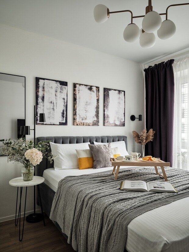 Удалось сэкономить на текстиле и декоре, которые покупались на маркетплейсах.