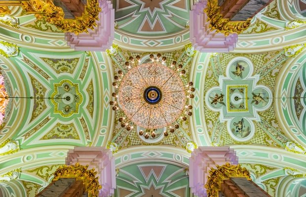 Фото из портфолио Петропавловский собор – фотографии дизайна интерьеров на InMyRoom.ru