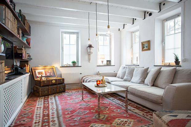 Фотография: Гостиная в стиле Прованс и Кантри, Лофт, Скандинавский, Дом, Дома и квартиры – фото на INMYROOM
