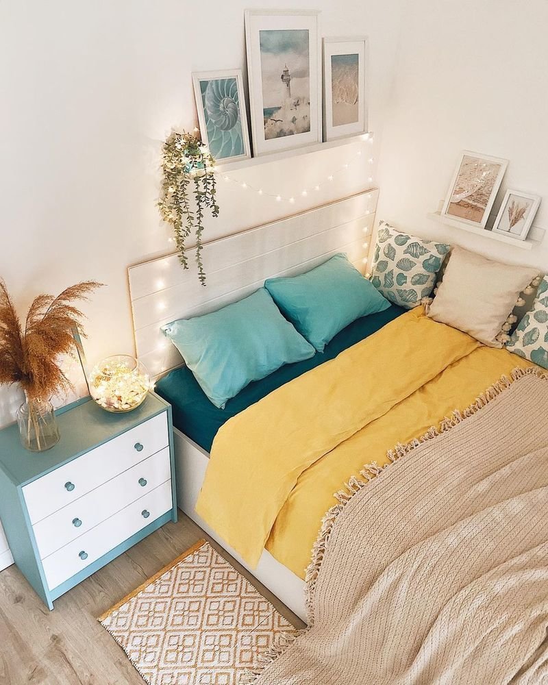 Фотография: Спальня в стиле Скандинавский, Квартира, Проект недели, Сбербанк, домклик, Сбер, СберСтрахование – фото на INMYROOM Фотография: Спальня в стиле Скандинавский, Квартира, Проект недели, Сбербанк, домклик, Сбер, СберСтрахование – фото на INMYROOM