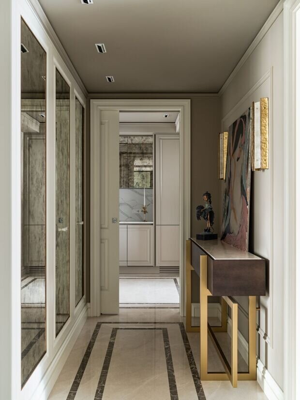 Фотография: Прихожая в стиле Классический, Современный, Квартира, Проект дня, Санкт-Петербург, 3 комнаты, 60-90 метров, современный с элементами классики и роскоши, фото интерьера, дизайн интерьера фото, Елизавета Шмиткова, Маурицио Д’Орса – фото на INMYROOM