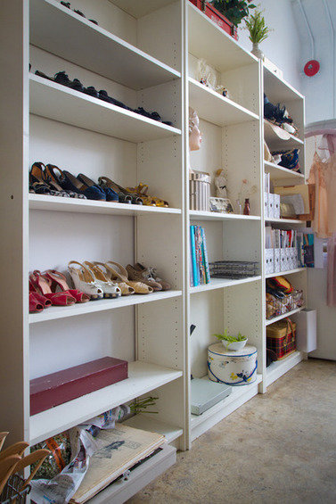 Фотография: Гардеробная в стиле Скандинавский, Кабинет, Квартира, Интерьер комнат, Лос-Анджелес – фото на INMYROOM