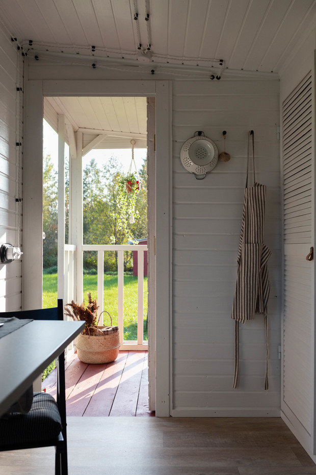 Фотография: Прихожая в стиле Скандинавский, Студия, Проект недели, Дача, Санкт-Петербург, Дом и дача, до 40 метров, Аида Беглова – фото на INMYROOM