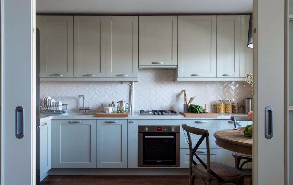 Фотография: Кухня и столовая в стиле Прованс и Кантри, Перепланировка, Гид, Ирина Кривцова, энциклопедия_перепланировка, Ксения Коновалова, Марина Светлова, Андрей Рыбаков, Олеся Березовская, Юлия Тельнова, Людмила Данилевич – фото на INMYROOM Фотография: Кухня и столовая в стиле Прованс и Кантри, Перепланировка, Гид, Ирина Кривцова, энциклопедия_перепланировка, Ксения Коновалова, Марина Светлова, Андрей Рыбаков, Олеся Березовская, Юлия Тельнова, Людмила Данилевич – фото на INMYROOM