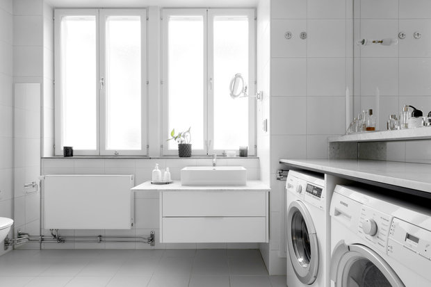 Фотография: Ванная в стиле Скандинавский, Минимализм, Современный, Декор интерьера, Квартира, Белый, Зеленый, Бежевый, 40-60 метров – фото на INMYROOM