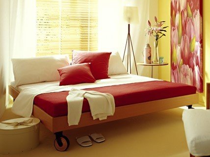 Фотография: Спальня в стиле Современный, Минимализм, Интерьер комнат, Мебель и свет, Переделка – фото на INMYROOM