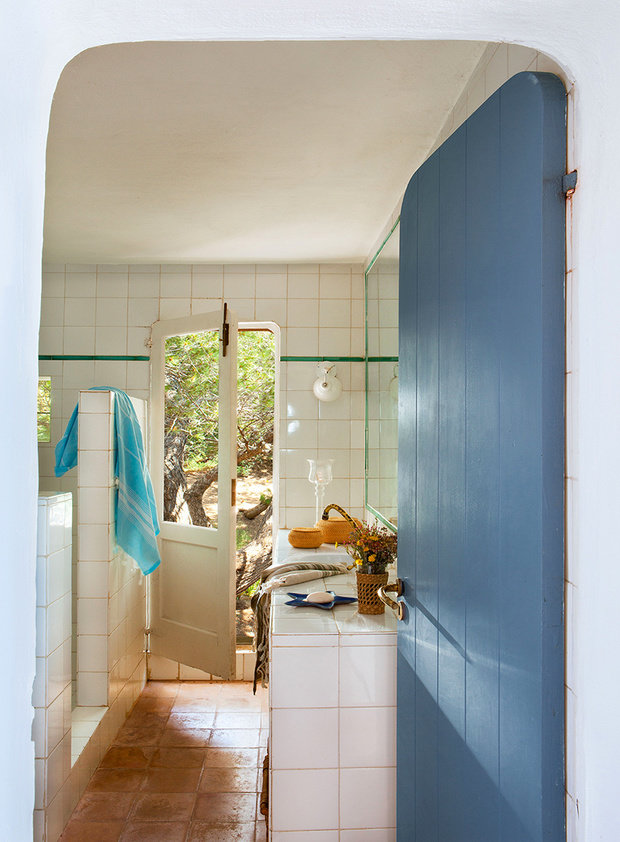 Фотография: Ванная в стиле Прованс и Кантри, Современный, Декор интерьера, Дом, Испания, Дома и квартиры, Бунгало – фото на INMYROOM