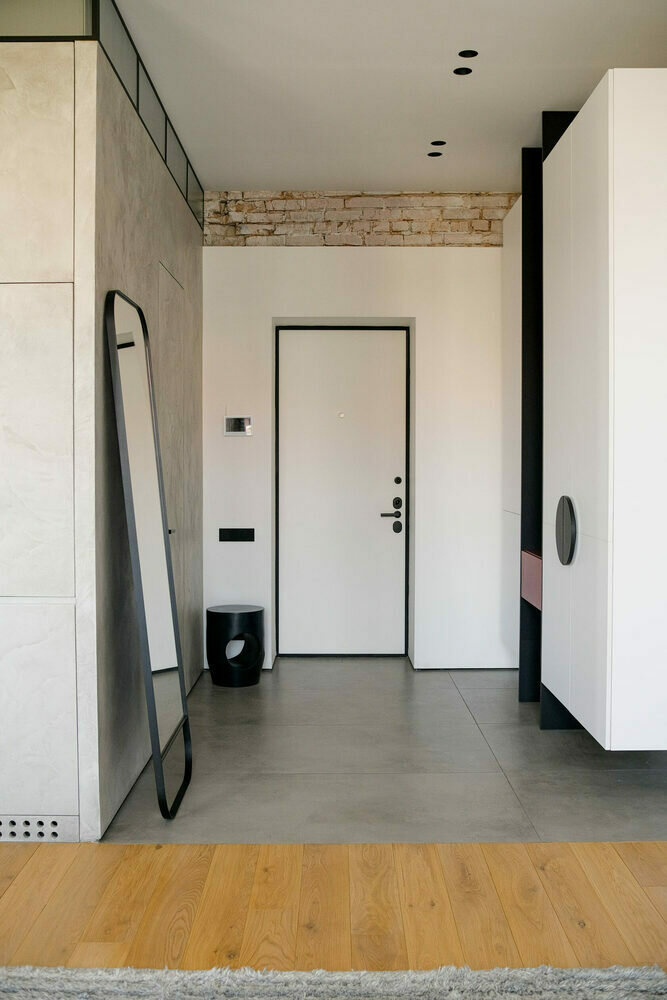 Фотография: Прихожая в стиле Лофт, Современный, Эклектика, Квартира, Студия, Проект дня, Томск, Сталинка, Кирпичный дом, 60-90 метров, Екатерина Янченко – фото на INMYROOM Фотография: Прихожая в стиле Лофт, Современный, Эклектика, Квартира, Студия, Проект дня, Томск, Сталинка, Кирпичный дом, 60-90 метров, Екатерина Янченко – фото на INMYROOM