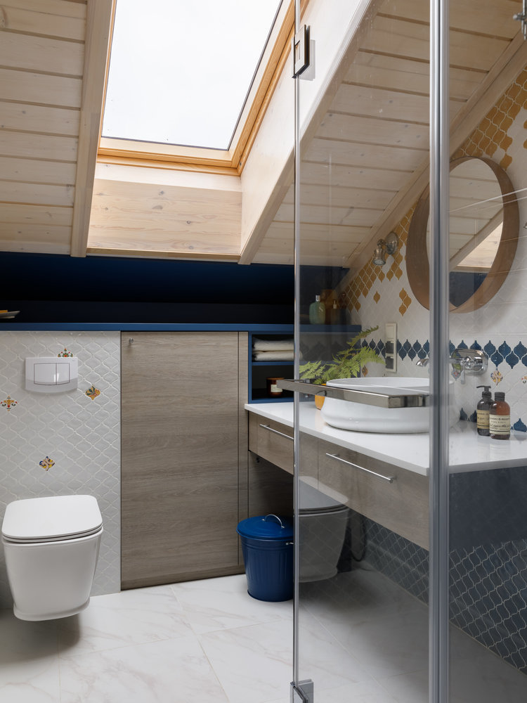 Фотография: Ванная в стиле Прованс и Кантри, Современный, Дом, Проект недели, Дача, Дом и дача, Ленинградская область, 4 и больше, Более 90 метров, Елена Горячева, Студия «Мистер Дизайн» – фото на INMYROOM Фотография: Ванная в стиле Прованс и Кантри, Современный, Дом, Проект недели, Дача, Дом и дача, Ленинградская область, 4 и больше, Более 90 метров, Елена Горячева, Студия «Мистер Дизайн» – фото на INMYROOM