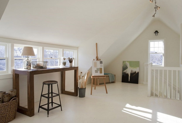 Фотография: Офис в стиле Скандинавский, Современный, Дом, Чердак, Мансарда – фото на INMYROOM