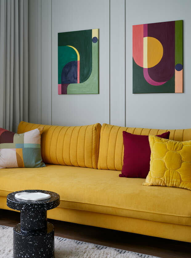 Фотография: Гостиная в стиле Современный, Квартира, Проект недели, Москва, 2 комнаты, 40-60 метров, Мила Генч – фото на INMYROOM