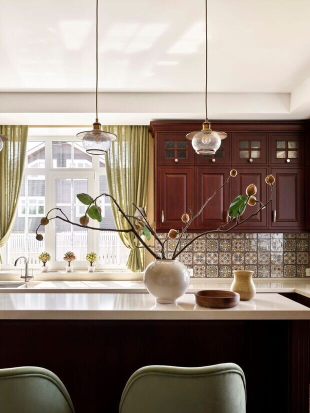 Фотография: Кухня и столовая в стиле Прованс и Кантри, Классический, Эклектика, Дом, Проект дня, Москва, Дом и дача, Блочный дом, 4 и больше, Более 90 метров, Анастасия Беляева – фото на INMYROOM