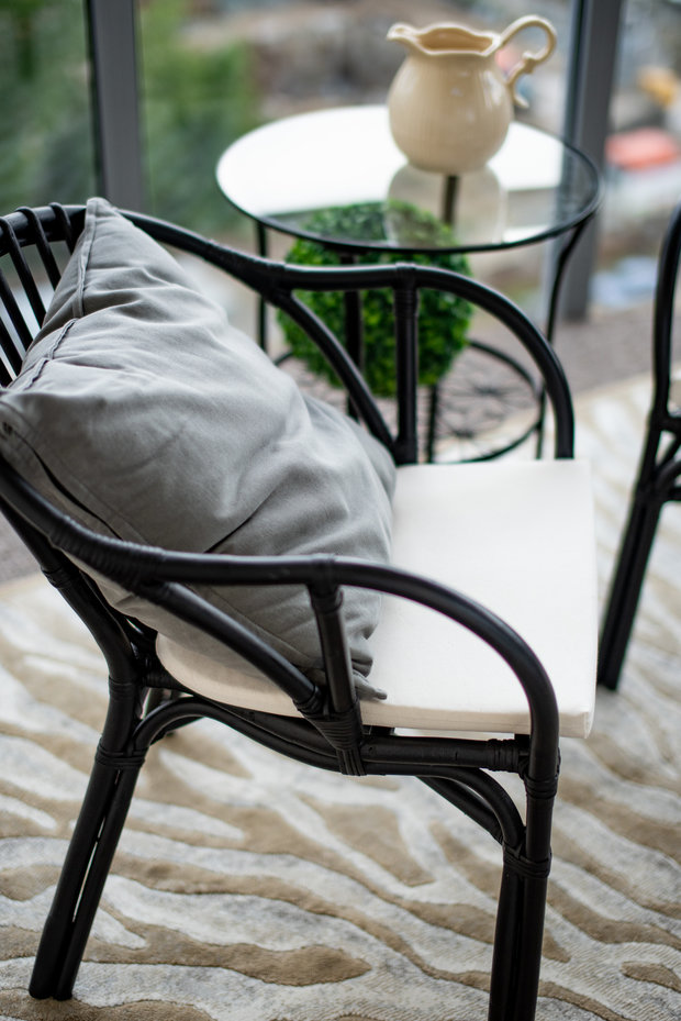 Фотография: Мебель и свет в стиле Современный, Классический, Квартира, Проект недели, Челябинск, Монолитный дом, 4 и больше, Более 90 метров, Надия Кисельникова – фото на INMYROOM