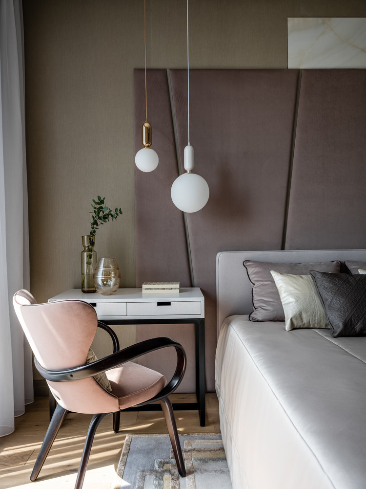 Фотография: Спальня в стиле Современный, Квартира, Проект дня, Москва, 2 комнаты, 60-90 метров, Елена Карасаева – фото на INMYROOM Фотография: Спальня в стиле Современный, Квартира, Проект дня, Москва, 2 комнаты, 60-90 метров, Елена Карасаева – фото на INMYROOM