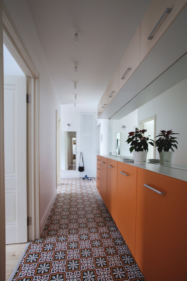 Фотография: Кухня и столовая в стиле Скандинавский, Минимализм, Декор интерьера, Малогабаритная квартира, Советы, ИКЕА, Мария Жучкова – фото на INMYROOM