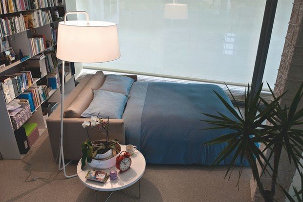 Фотография: Спальня в стиле Современный, Малогабаритная квартира, Квартира, Дома и квартиры – фото на INMYROOM