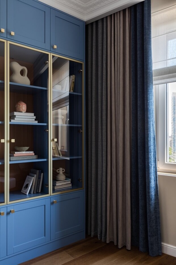 Фотография: Кабинет в стиле Классический, Современный, Эклектика, Квартира, Проект недели, Санкт-Петербург, 3 комнаты, 60-90 метров, Олеся Парамонова – фото на INMYROOM