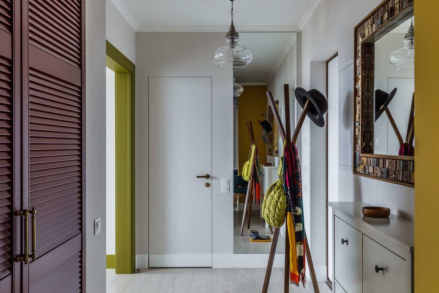 Фотография: Прихожая в стиле Эклектика, Гид – фото на INMYROOM