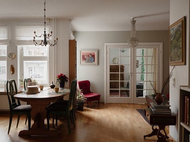 Фотография: Кухня и столовая в стиле Прованс и Кантри, Скандинавский, Современный, Декор интерьера, Дом, Белый, Минимализм, Вилла, Серый, Голубой, Коричневый, 4 и больше, Более 90 метров – фото на INMYROOM