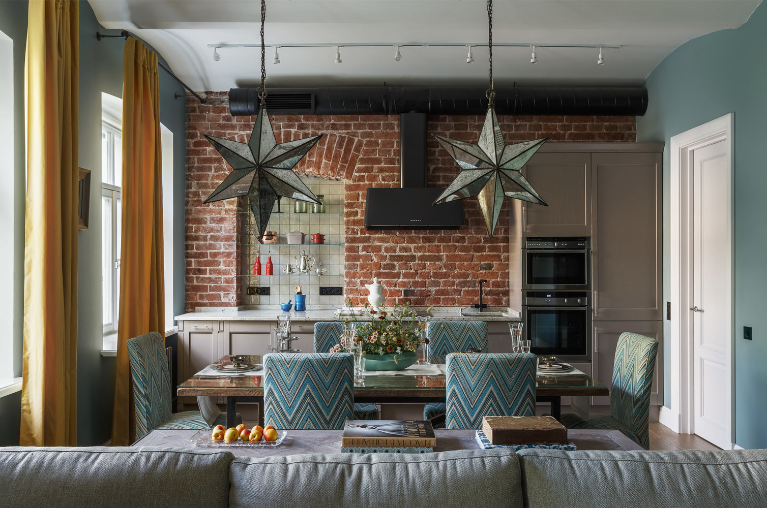 Фотография: Кухня и столовая в стиле Лофт, Гид, дизайн-хаки, Анна Русскина, энциклопедия_интерьер, S-Style, Дарья Пак, Светлана Мельникова, Иван Мельников, Ирина Степанец, Юлия Сафонова, Анна Римс, Елена Бодрова, K-Studio Interior Design – фото на INMYROOM Фотография: Кухня и столовая в стиле Лофт, Гид, дизайн-хаки, Анна Русскина, энциклопедия_интерьер, S-Style, Дарья Пак, Светлана Мельникова, Иван Мельников, Ирина Степанец, Юлия Сафонова, Анна Римс, Елена Бодрова, K-Studio Interior Design – фото на INMYROOM